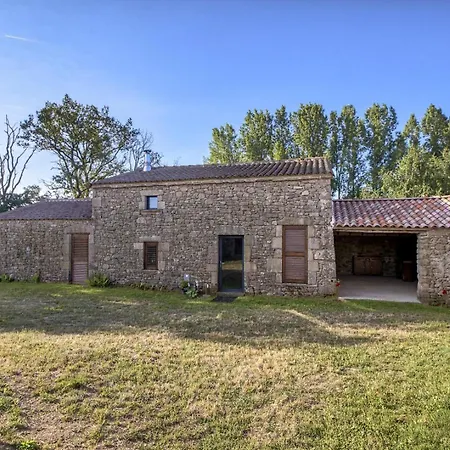 Maison Concept 6 Pers à 10min Puy Du Fou Maison d'hôtes