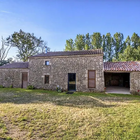Maison Concept 6 Pers à 10min Puy Du Fou Maison d'hôtes La Gaubretiere