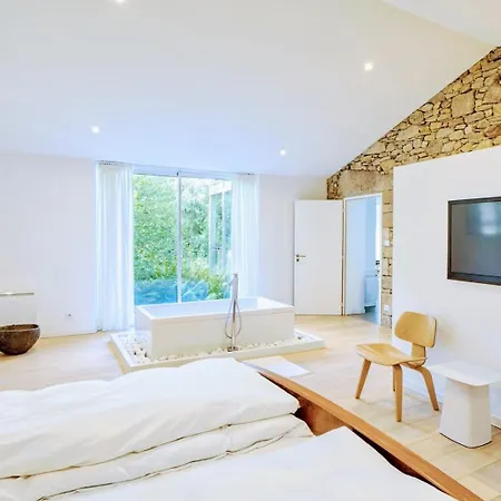 Maison d'hôtes Maison Concept 6 Pers à 10min Puy Du Fou 3*