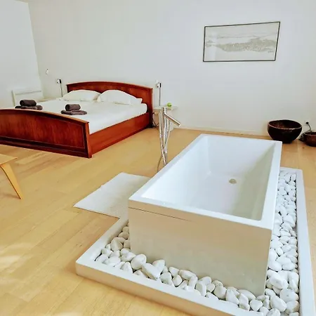 Maison d'hôtes Maison Concept 6 Pers à 10min Puy Du Fou