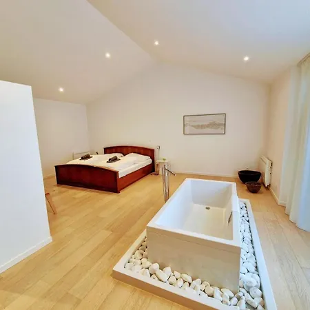 Maison d'hôtes Maison Concept 6 Pers à 10min Puy Du Fou La Gaubretiere